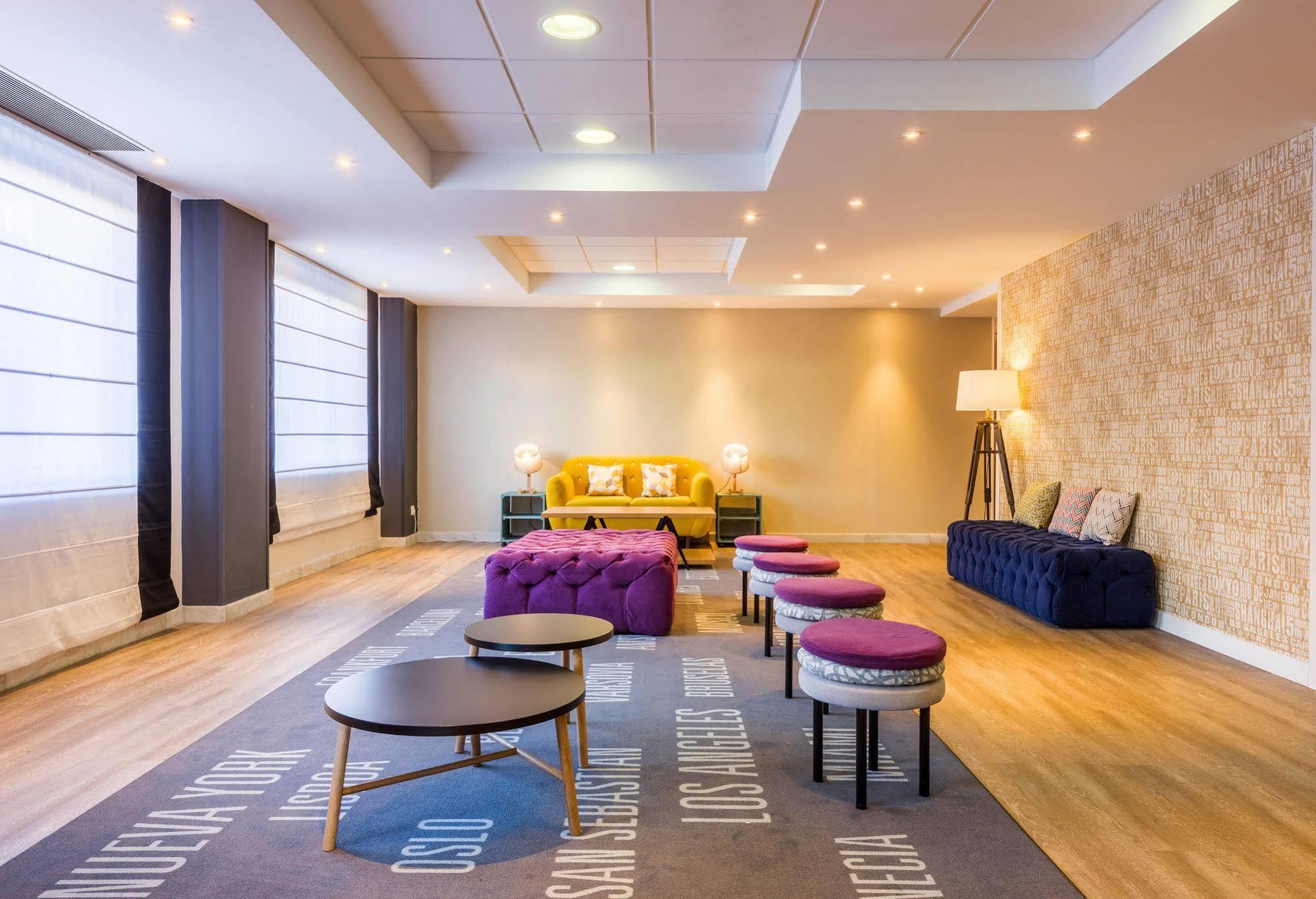 Hotel Madrid Centro, Affiliated By Melia Экстерьер фото